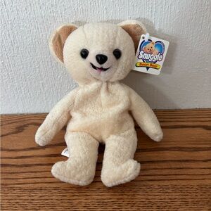 Vintage SNUGGLE Bean Bear Cream Plush Lever Bros 1999 New With Tag